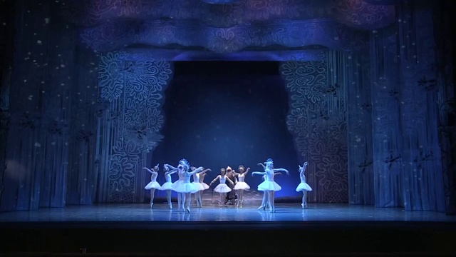 Балет П. Чайковского 'Снегурочка' смотреть онлайн