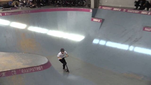 Мирон Спирин - Birthday HOUSE jam смотреть онлайн