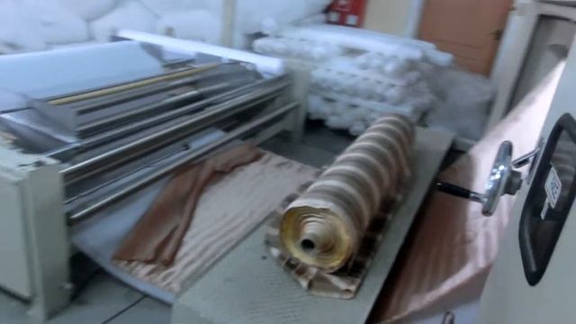 Ультразвуковая машина для стежки покрывал, одеял смотреть онлайн