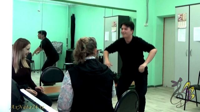 Учимся петь.Рамазан. Диагностика голоса.Дыхание; Опора звука; Интонация;Диапазон; Фальцет;Упражнени смотреть онлайн