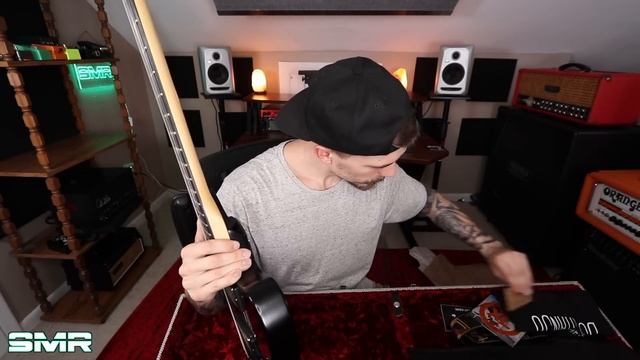 JIM ROOT FENDER JAZZMASTER GUITAR UNBOXING! смотреть онлайн