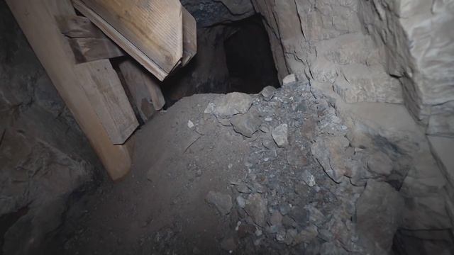 Exploring the Mountain Chief Mine - The Upper Workings (Part 1 of 2) смотреть онлайн