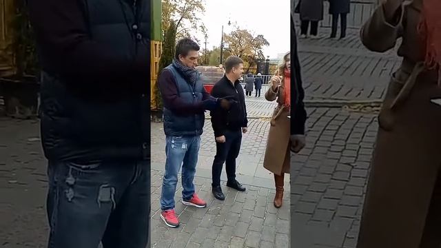 Влад Топалов принял участие в мероприятии приуроченному к году экологии в Москве. 2 часть смотреть онлайн