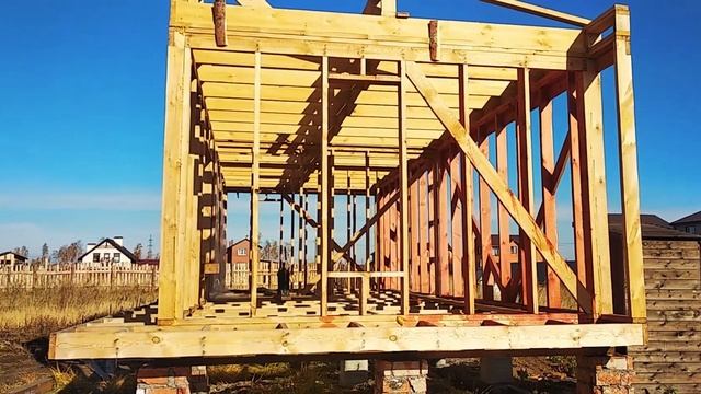 Односкатная крыша своими силами. Чердачное перекрытие и стропильная система. #7 смотреть онлайн