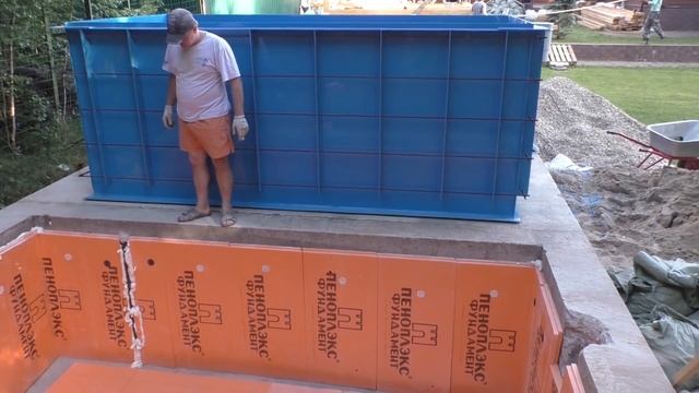 Строительство бассейна из полипропилена 3,65*1,75*1,5 м. ЧАСТЬ ПЕРВАЯ смотреть онлайн