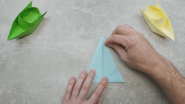 DIY - ? How to make a boat out of paper that floats on water. Origami boat - a boat made of paper. смотреть онлайн