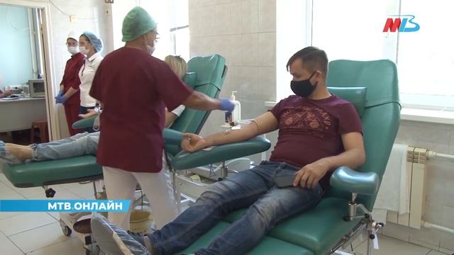Свежая кровь: волгоградские студенты-волонтеры пополнили банк доноров смотреть онлайн