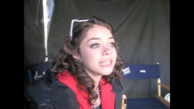 SARAH HYLAND on Working with Real-Life Boyfriend MATT PROKOP! смотреть онлайн