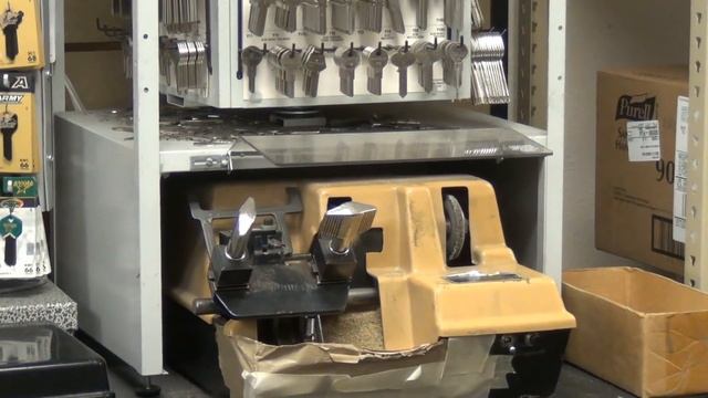 США 1301: UPS Store - мы делаем нотариальное заверение и отправляем заказное письмо смотреть онлайн