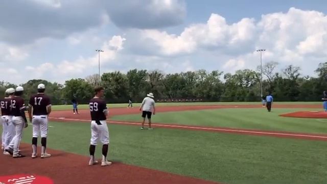 Jackson Braun hits a home run to left field. смотреть онлайн