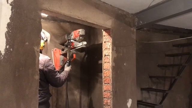 Алмазное бурение Husqvarna DMS 240