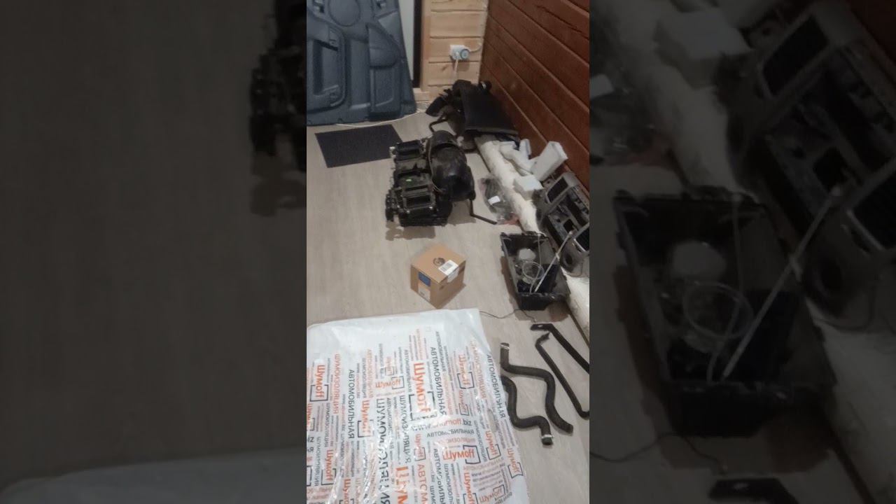 Соболь частично переехал в баню! смотреть онлайн