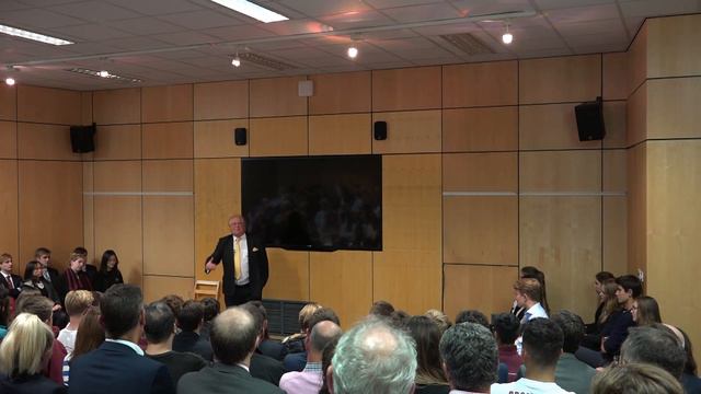 Bromsgrove Futures Masterclass - Lord Digby Jones: 'The current challenges of business' смотреть онлайн