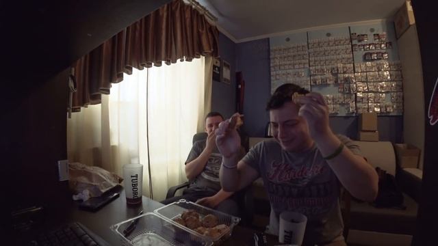 Мы НАДОРВЁМ ваши ЖИВОТИКИ, подарками))) смотреть онлайн