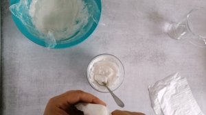 Рецепт айсинга на живом белке. Консистенция для контура и заливки.