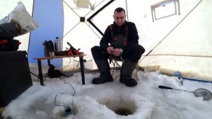 Рыбалка с эхолотом КАЛИПСО Часть 2.  Нашел и наловил огромное количество окуня. Winter fishing