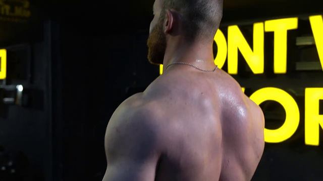 15 Лучших упражнений на спину.