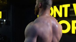 15 Лучших упражнений на спину.