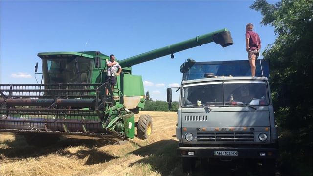 Посев уборка урожая 2018 (БЕЛАРУС 920 МТЗ80 ПРЕСС ПОДБОРЩИК К454 JOHN DEERE 9500 ) смотреть онлайн