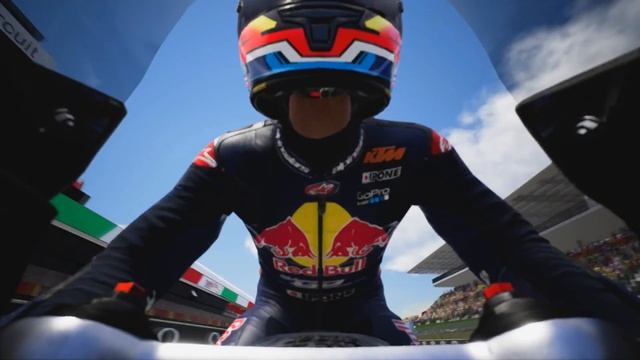 ПЕРВЫЙ ОПЫТ В ДОЖДЕ! | MotoGP КАРЬЕРА #2 смотреть онлайн