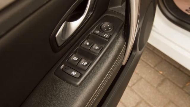 RENAULT LAGUNA 1.5 dCi Energy Smart Management Expression смотреть онлайн