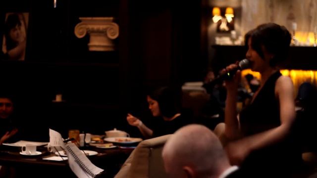 Maybees- Sharley Bassey 