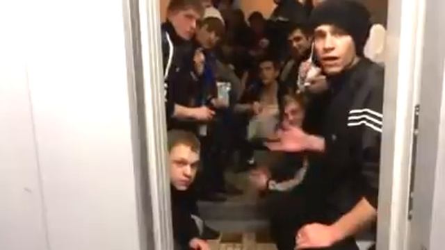 три полоски адидас кроссовки (Tri poloski, ADIDAS krossovki) смотреть онлайн