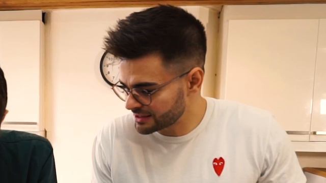 ON OUVRE UNE PÂTISSERIE AVEC @Hugopose ? смотреть онлайн