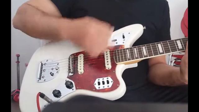 Fender Jaguar 1972 refinish on Sale! смотреть онлайн