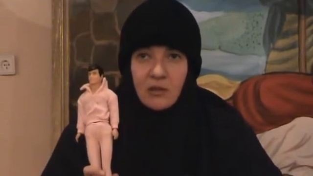 6. Монахиня Нина - В семье растут мальчик и девочка смотреть онлайн