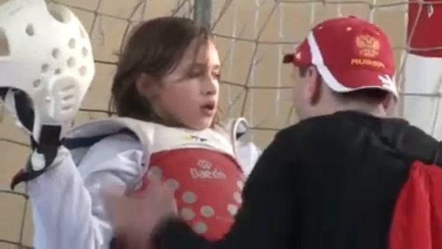 Курышева Катя - тхэквондо 14.04.12.mp4 смотреть онлайн