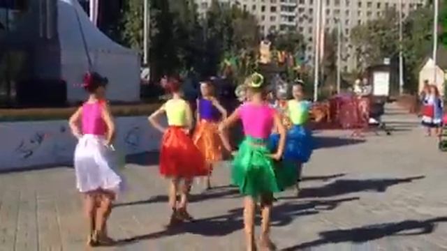 Танец Твист( Дуэт ) смотреть онлайн