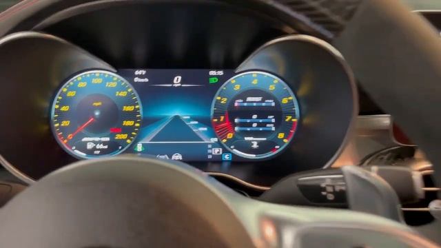 2020 Mercedes-Benz GLCAMG GLC 63 4MATIC+ SUV смотреть онлайн