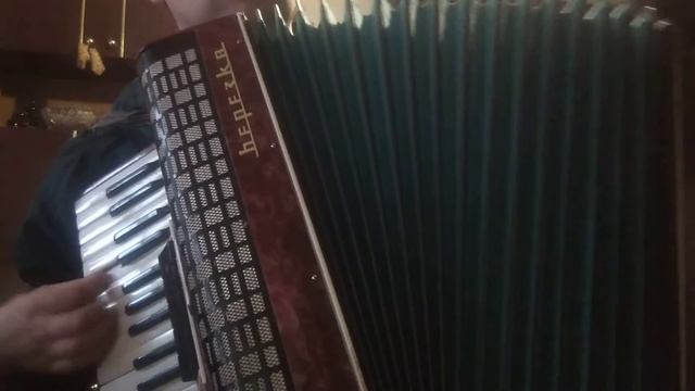 Газманов - Офицеры на аккордеоне. Gazmanov - Officers (accordion cover) смотреть онлайн