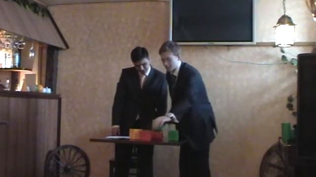 Художники-кубисты играют в шарады смотреть онлайн