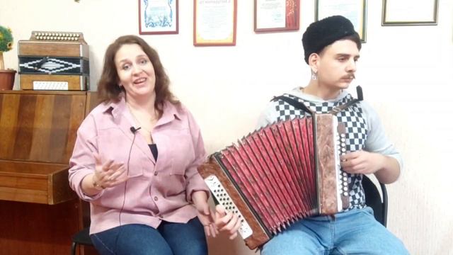 "В саду при долине я розы рвала..." ( "Сирота") под гармонь. В испл. дуэта " Люба". смотреть онлайн