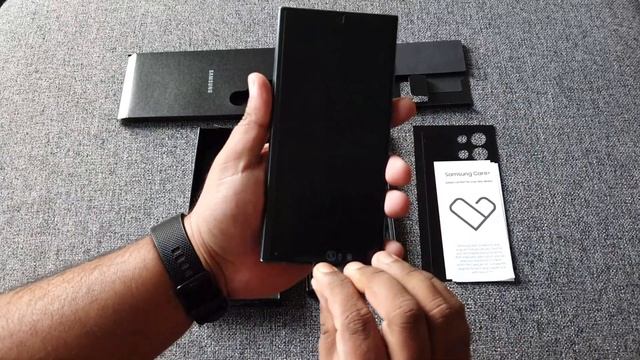 Unboxing - Samsung Galaxy S23 Ultra смотреть онлайн