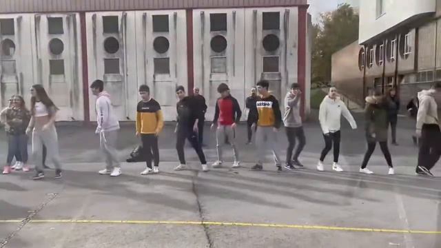 Euskararen eguna Gabriel Aresti institutuan 2022 смотреть онлайн