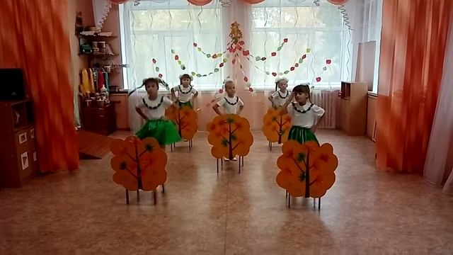 МБДОУ Семьянский детский сад №7 Белоснежка Танец смотреть онлайн