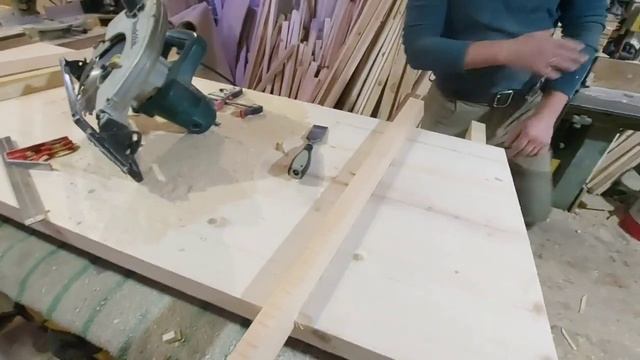Щитовая дверь на клиньях смотреть онлайн