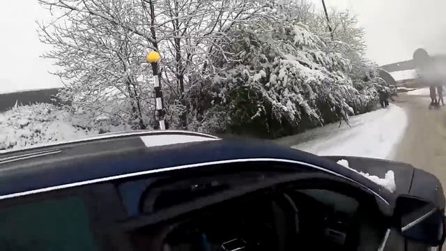 V10 TDI VW Towrig (Touareg) to the rescue? смотреть онлайн