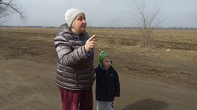 DonNews жалоба на разбитую дорогу на Обсерваторной. Ростов-на-Дону 27.03.2018 смотреть онлайн