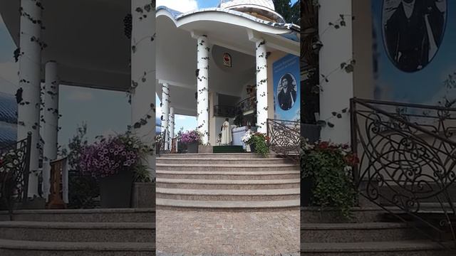 6 серпня 2017, церква св. апп. Петра І Павла, Львів, Рясне-1. 3-я Служба Божа смотреть онлайн