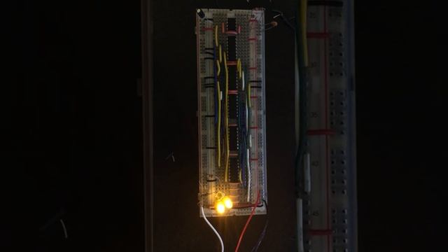 D Flip Flop Counter смотреть онлайн