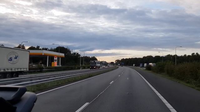 Путешествие в Голландию на автодоме./ В Гаагу в доме на колёсах. / Гаага./ Den Haag. / Автодом. #1 смотреть онлайн