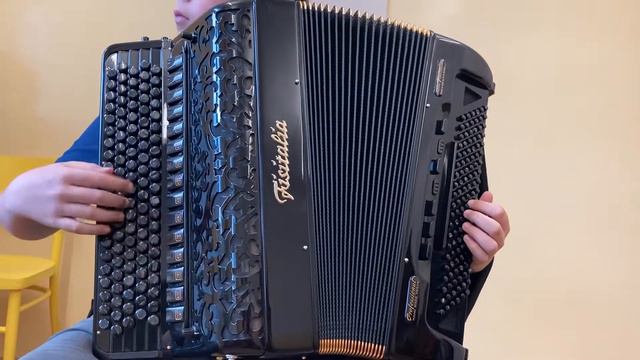 Fisitalia Bayan B64 смотреть онлайн