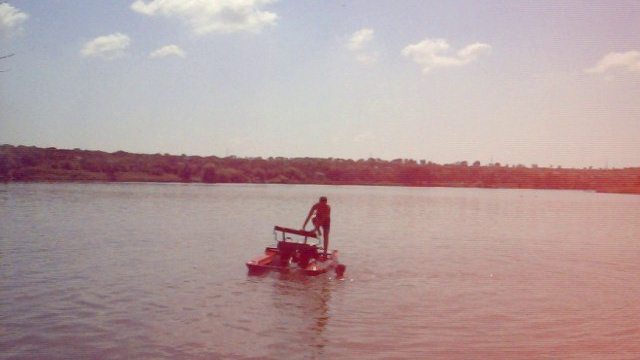 На водном велосипеде смотреть онлайн
