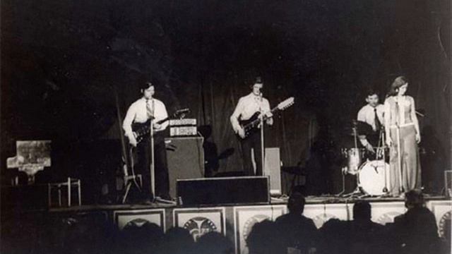 ВИА под управлением Аиды Заботкайте Калина смотреть онлайн