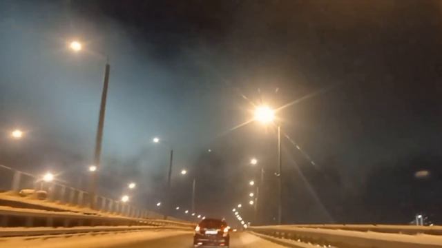 из Западной Сибири в Восточную по мосту через реку Енисей 26.11.23#рыбаковиздивногорска смотреть онлайн