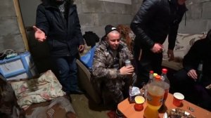 ПОКАЗАЛИ ЛИЦО \  КТО ЖЕ ЭТО ПАВЛИК или ПОДПИСЧИК \ БАНЯ ШАШЛЫК ДАЧА